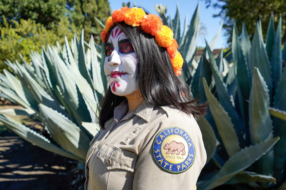 Los Encinos SHP_Dia De Muertos