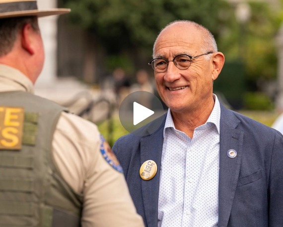 Video Screenshot of Armando