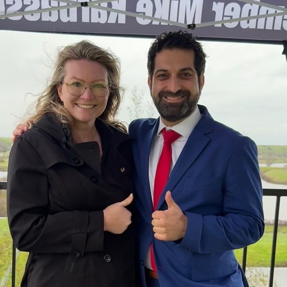 San Joaquin River Conservancy’s Chief Executive Officer Kari Kyler Daniska and Fresno City Council President Mike Karbassi. 