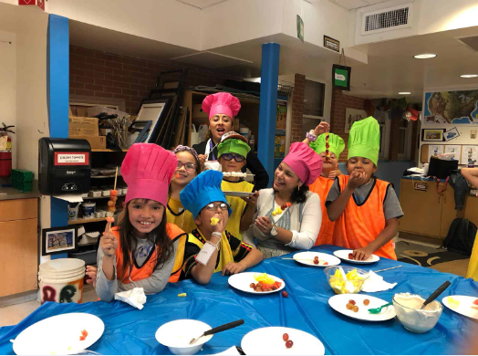 Kids in a cooking class