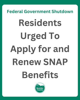 SNAP graphic for Instagram that says "Residents Urged To Apply for an Renew SNAP Benefits"