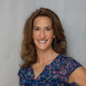 Headshot of Laura Strother