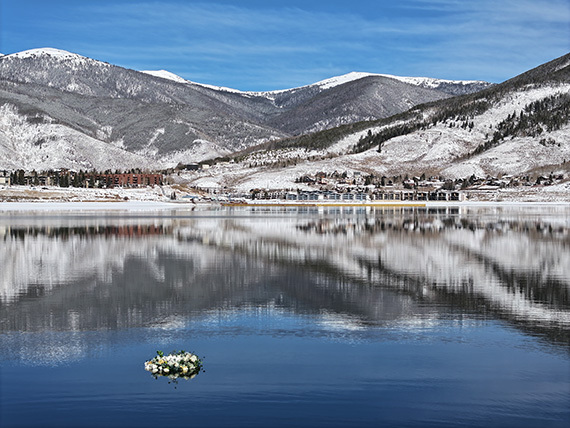 Wreath in lake facing the marina 