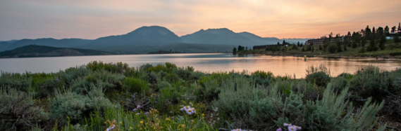 Buffalo Mountain and the shores of Lake Dillon 
