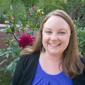 Headshot of Jennifer Detling.