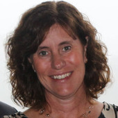 Headshot of Kelly Reeser.