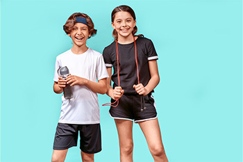 two kids on a jump rope team