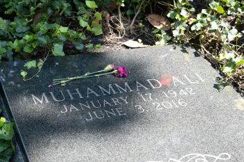 Headstone for Muhammad Ali