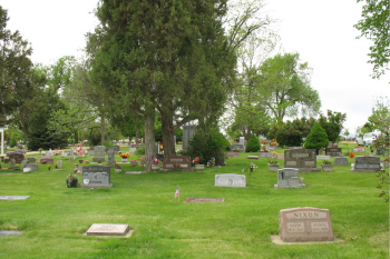 Photo of tombstones in Louisville Cemetery