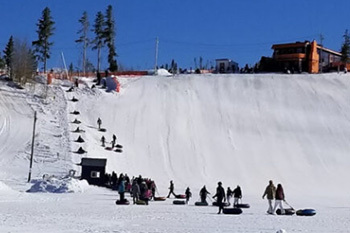 photo of snow tubing