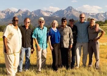 Photo of The Saints band members