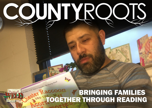 Cano reads a book for his daughter