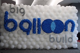 A balloon build display.