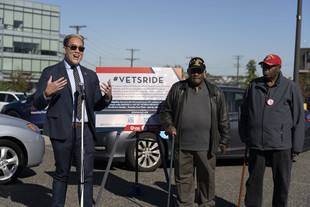 Photo of DFHV Director Do speaking at the October 19 VetsRide event