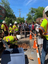 Mayor Bowser visits led pipe replacement site to highlight DC Infrastructure Week 