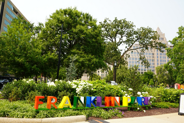 Image of Franklin Park signage in Downtown DC. 