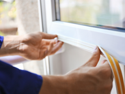 Sealing doors