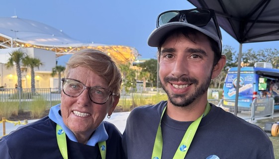 Volunteers at Decades by the Dock