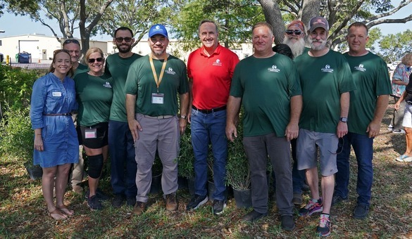 arbor day group photo