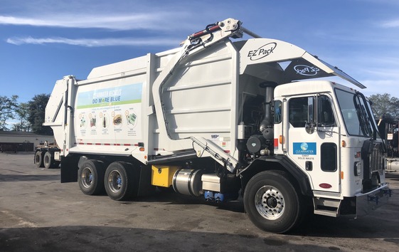 Simplify to 5 Recycling Truck