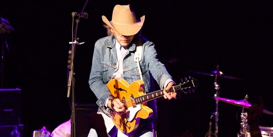 Dwight Yokam