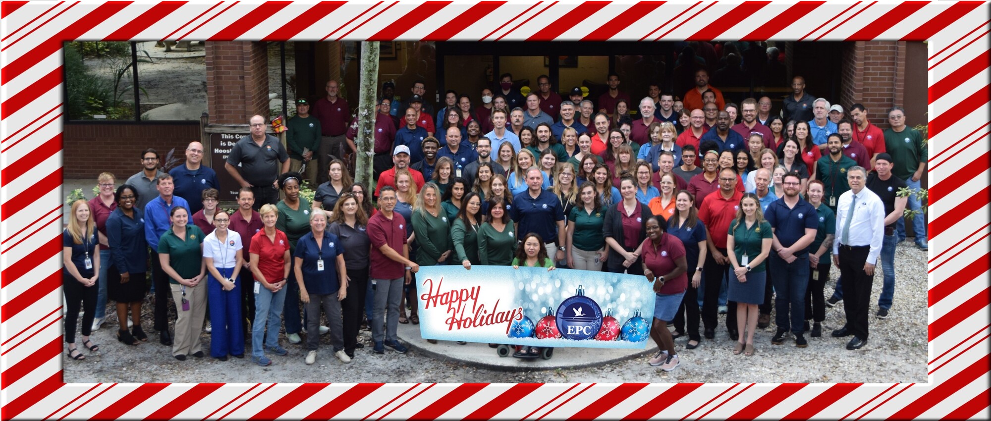 EPC Holiday Photo 2023 w border