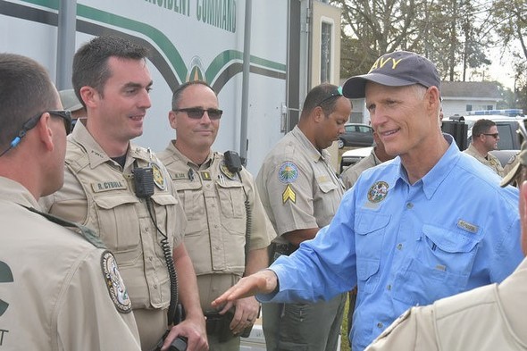 Governor Scott thanking officers