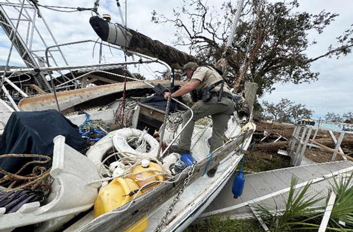 fwc inspects distressed vessel