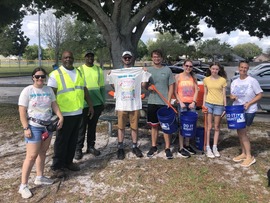 Group of volunteers at Trash Bash