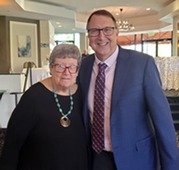 mayor sortal and Miki from library