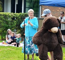 Ms. Mickey teddy bear picnic