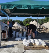 sandbag distribution