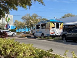 Bay Runner - near Orange-Main roundabout