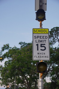 SPD school speed zone sign - vertical