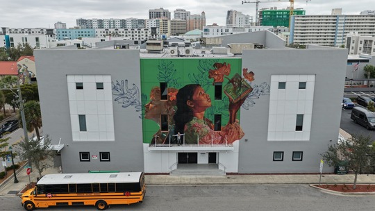 Creative Seeds mural - Swirly Painter - Photo credit to Chris Hollywood