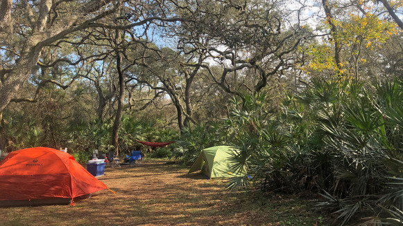 Camping at Lake Mills Park