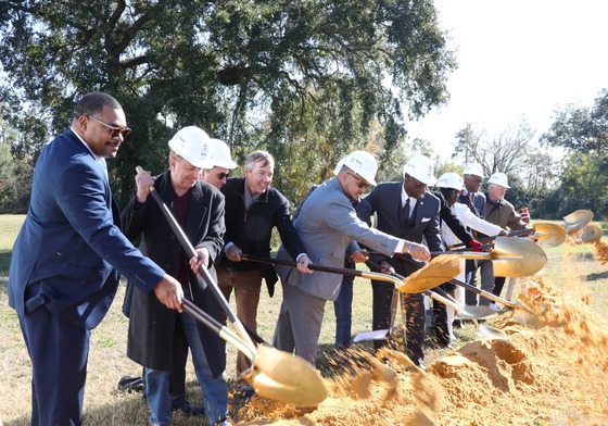 120224 ECLC Groundbreaking