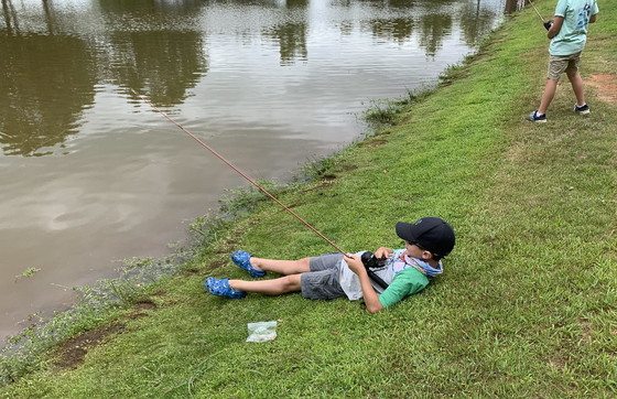 Relaxed version of social distancing during a Go Fish camp (DNR)