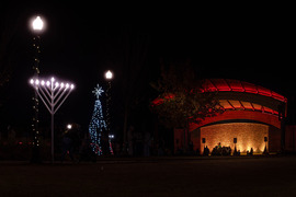 Winder menorah 