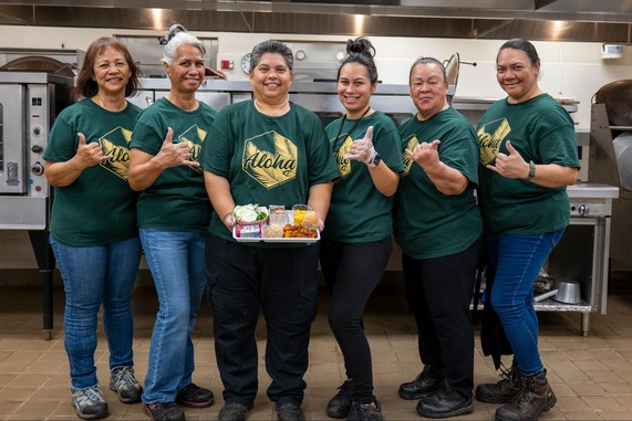 2024-08-28-SchoolLunch