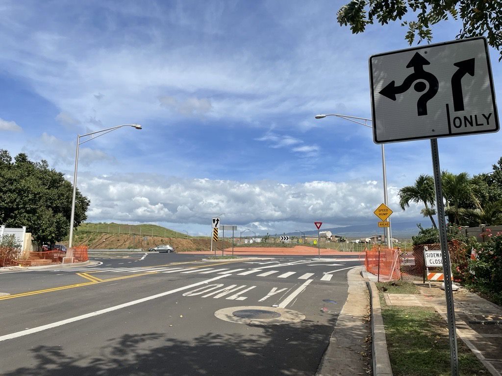 Kihei roundabout 1