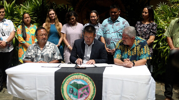 Mayor Kawakami signs fiscal year 2024 budget