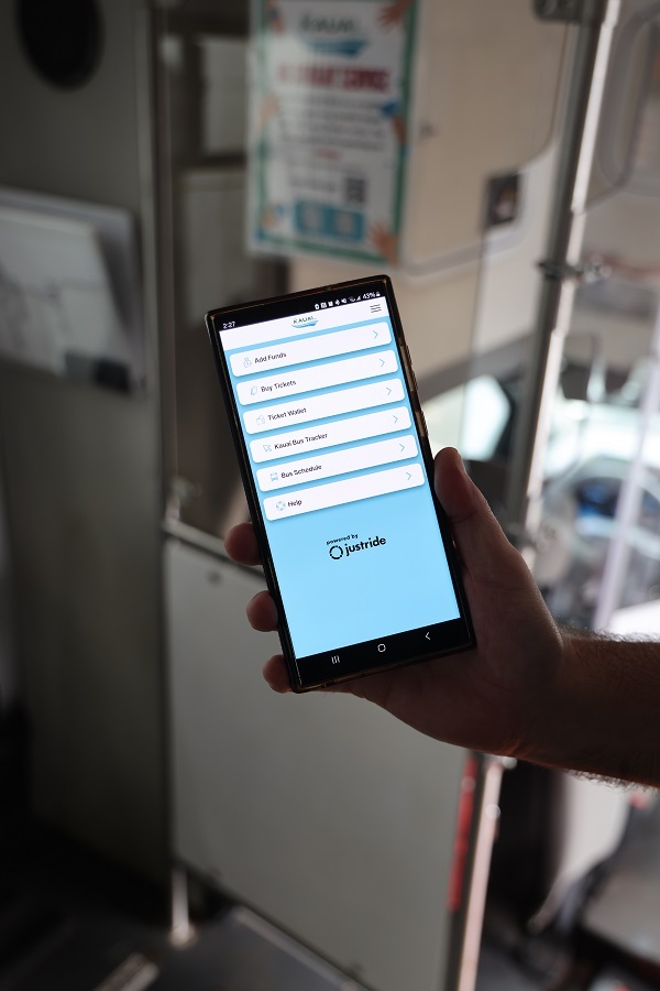 The Kaua‘i Bus app offers riders options to purchase single-ride tickets, day passes, monthly passes, and annual passes.