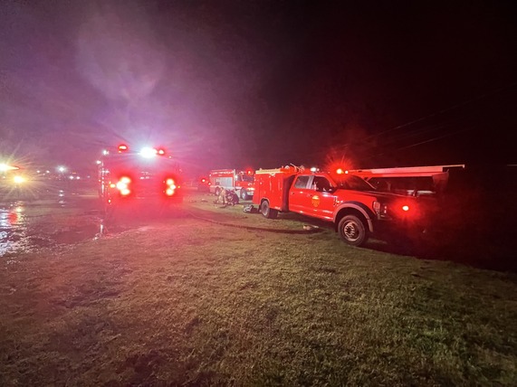 Personnel from the Kaua‘i Fire Department arrive on scene.