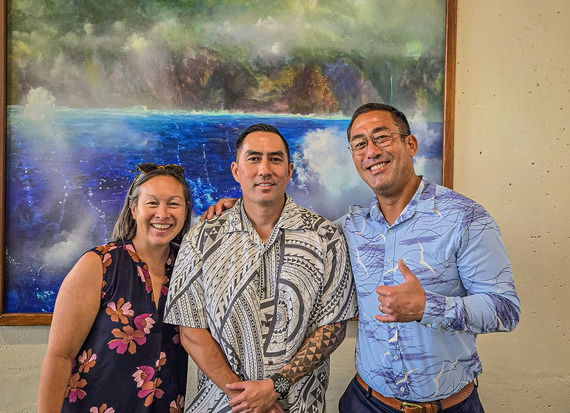 Managing Director Reiko Matsuyama and Mayor Derek S.K. Kawakami commend Detective Hsu for his exceptional service to the people of Kaua‘i.