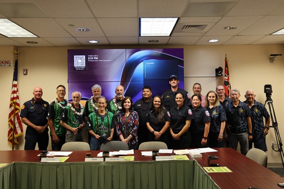 Members of the LĪhuʻe Aʻs senior softball team are recognized for their lifesaving actions.