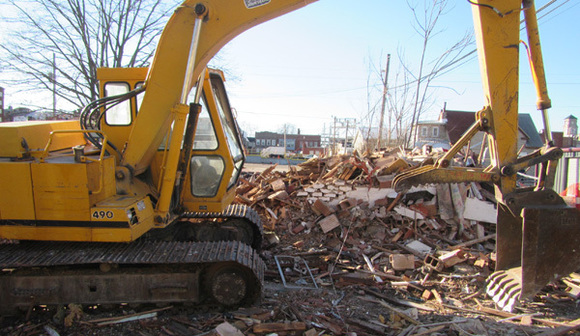 Demolition of a building