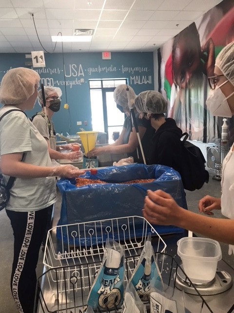 LEAP Meals from the Heartland Volunteer Photo 1