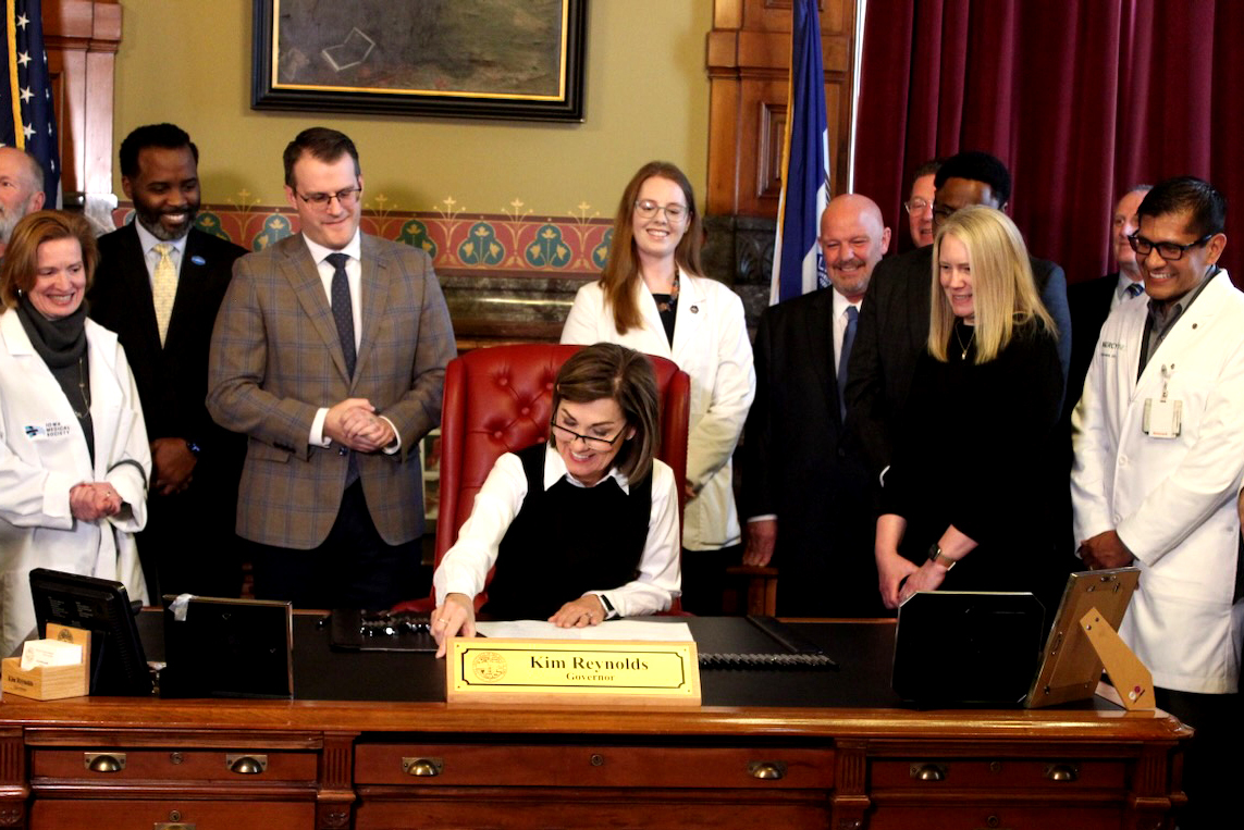 Gov. Reynolds Signing Medical Malpractice Tort Reform Bill