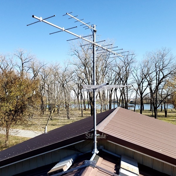 Motus station in Iowa.